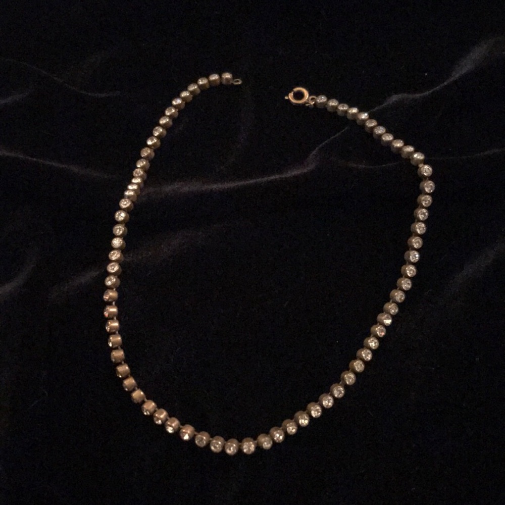 Simple round setting vintage rhinestone choker
